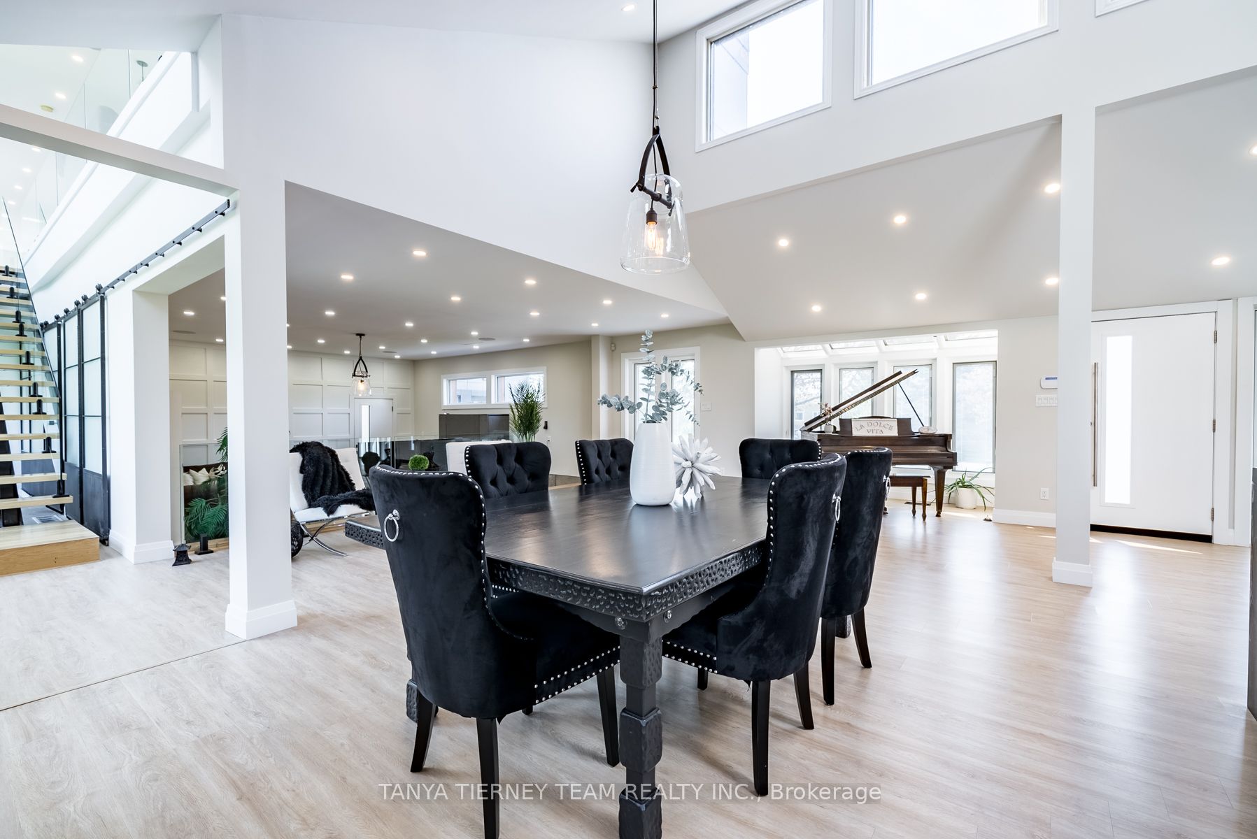 567 Fralicks Beach Road