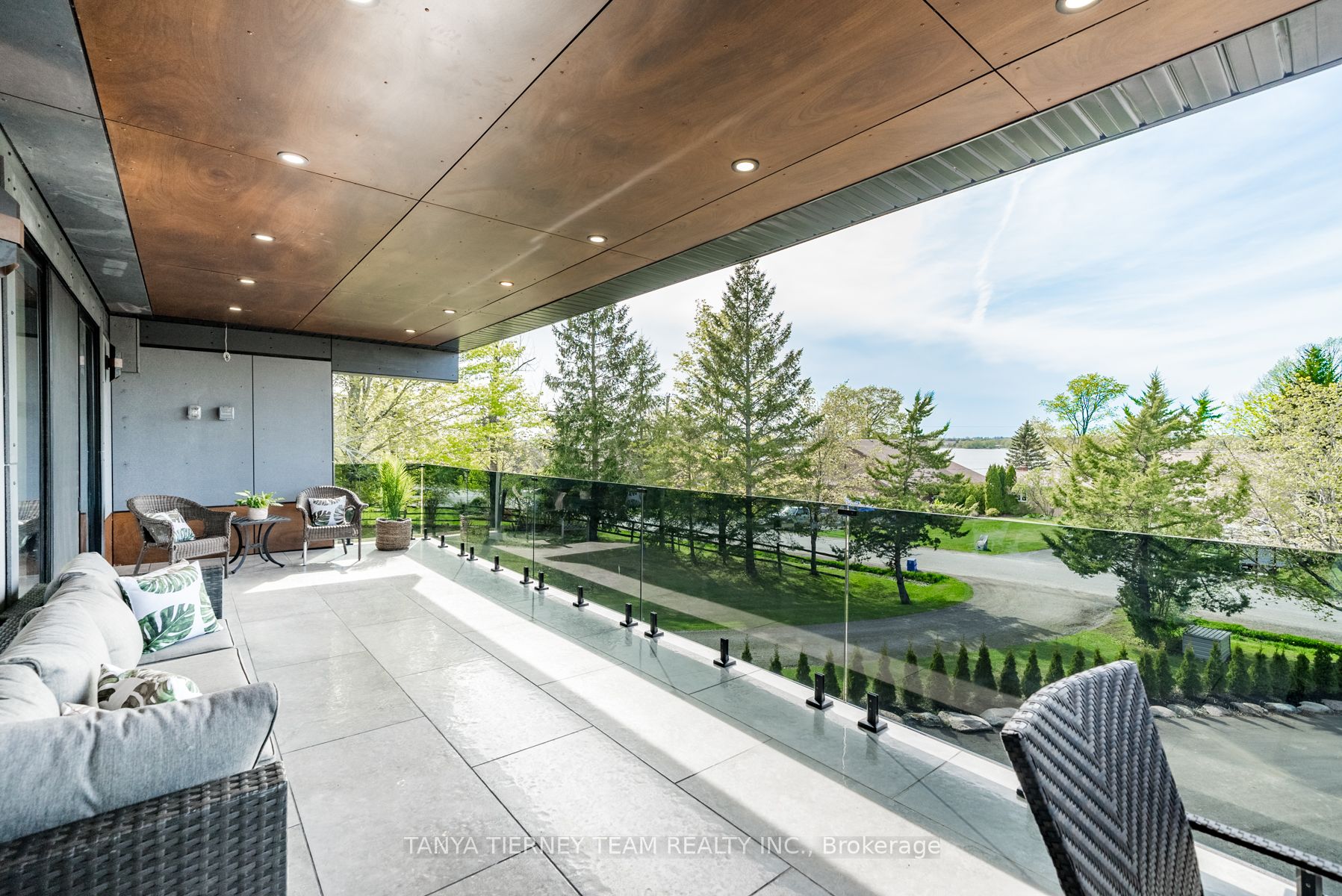 567 Fralicks Beach Road