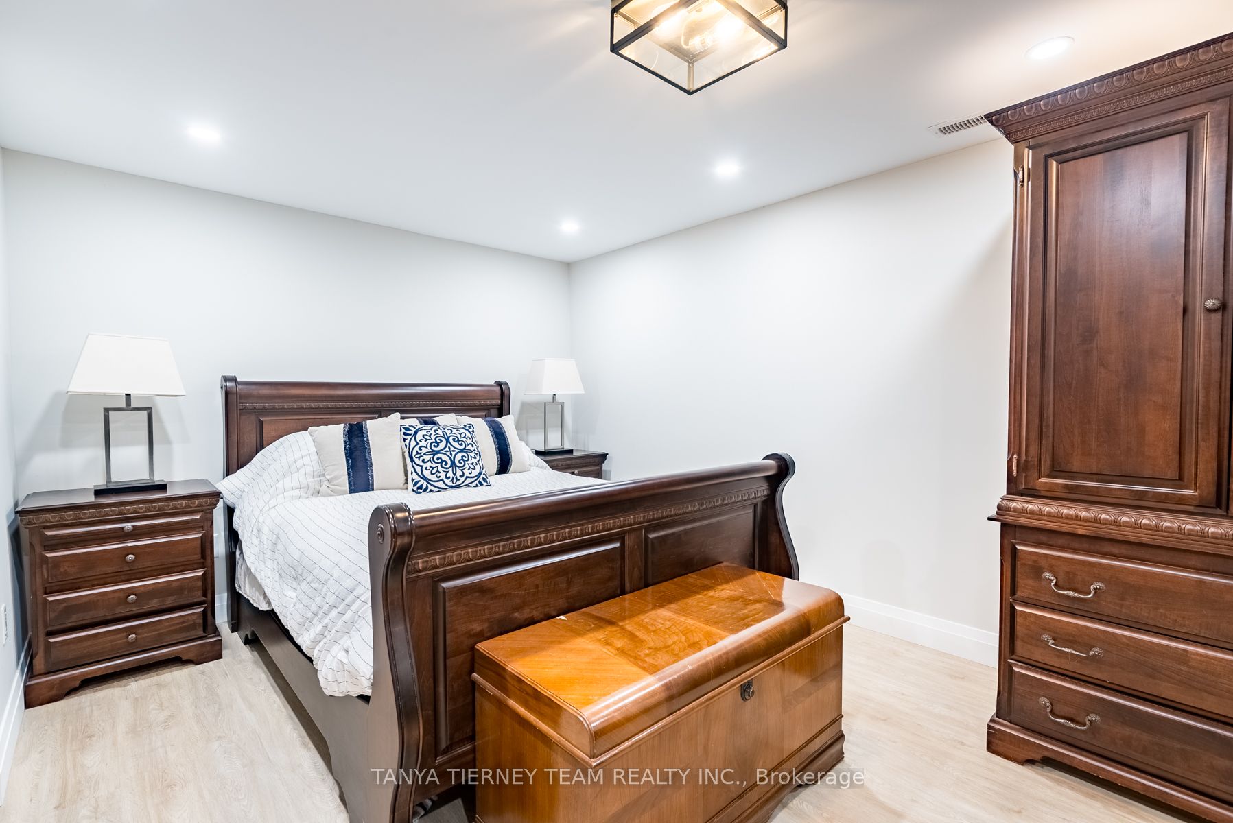 567 Fralicks Beach Road
