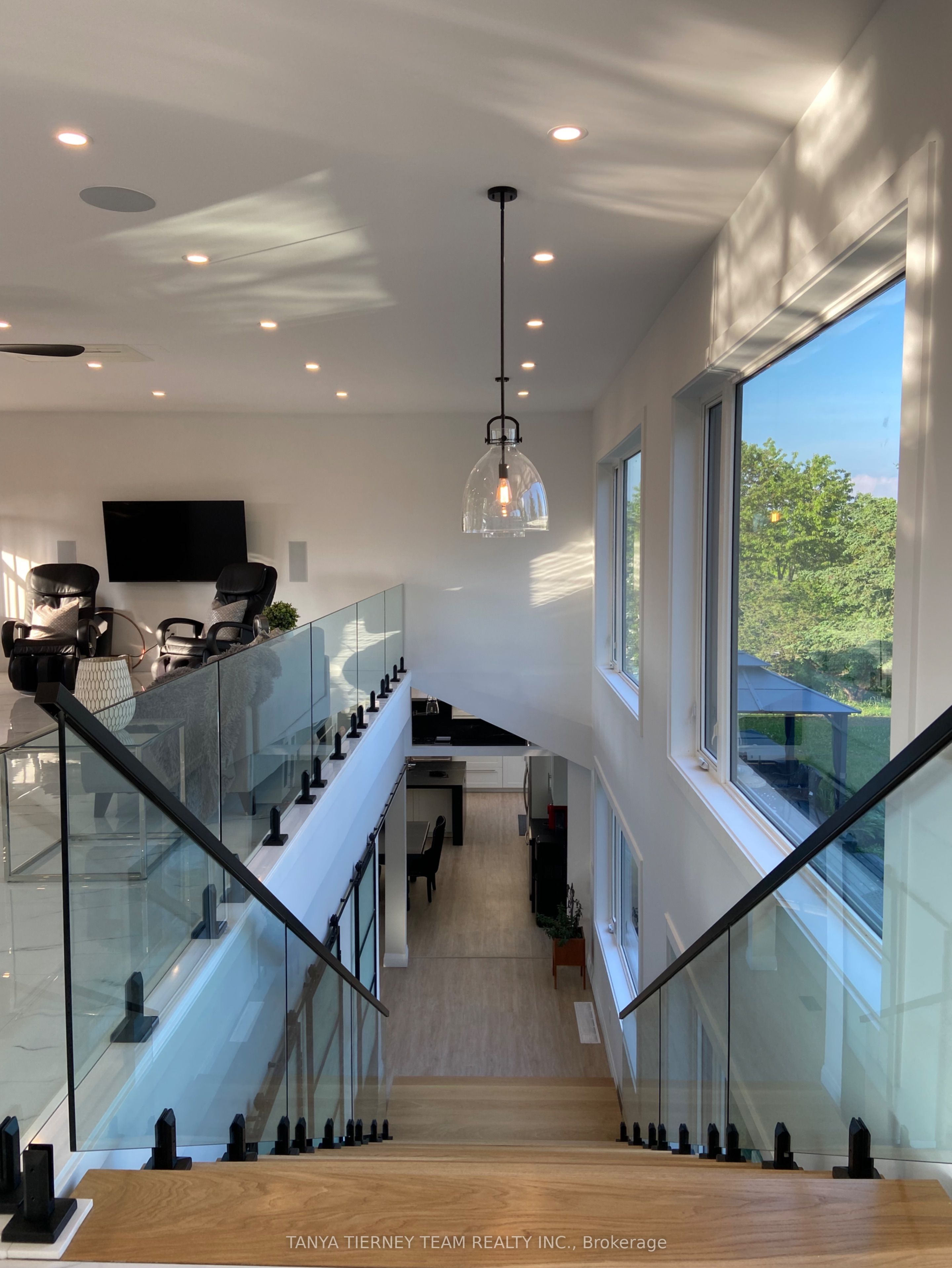 567 Fralicks Beach Road