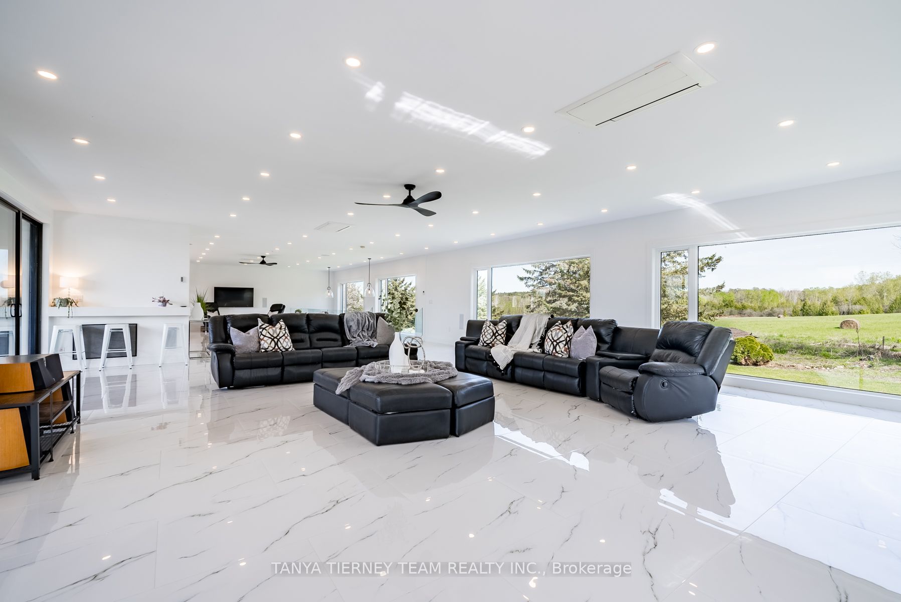567 Fralicks Beach Road
