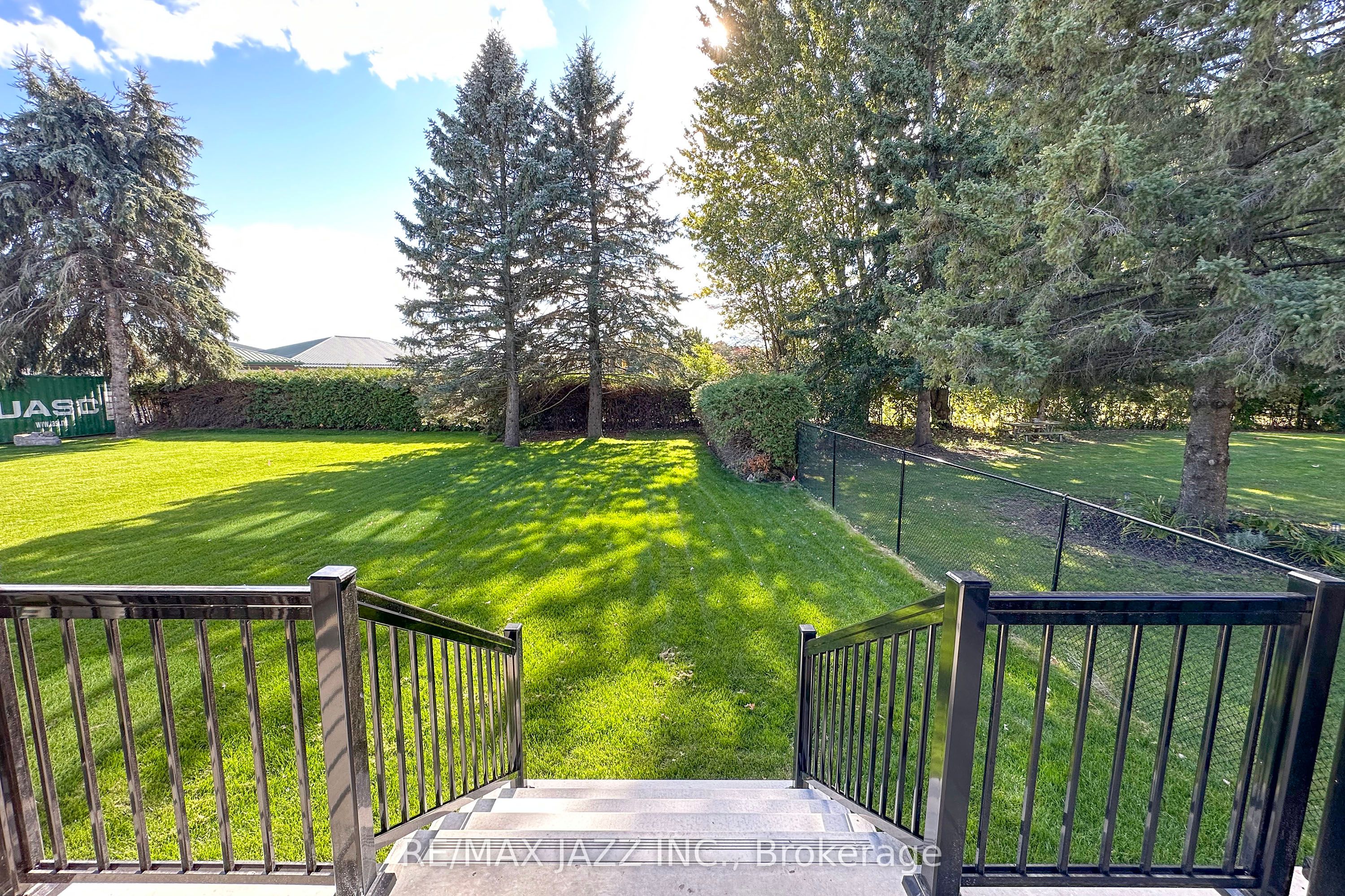 422 North Scugog Court