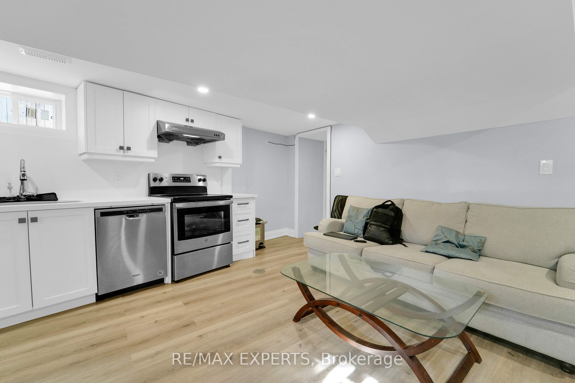 434 Victoria Park Avenue