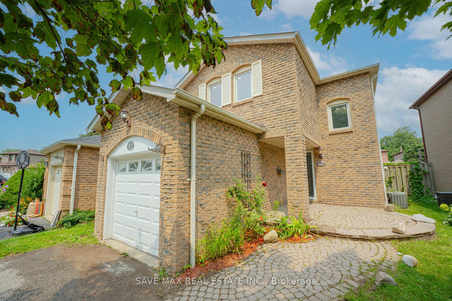 82 Chatfield Drive