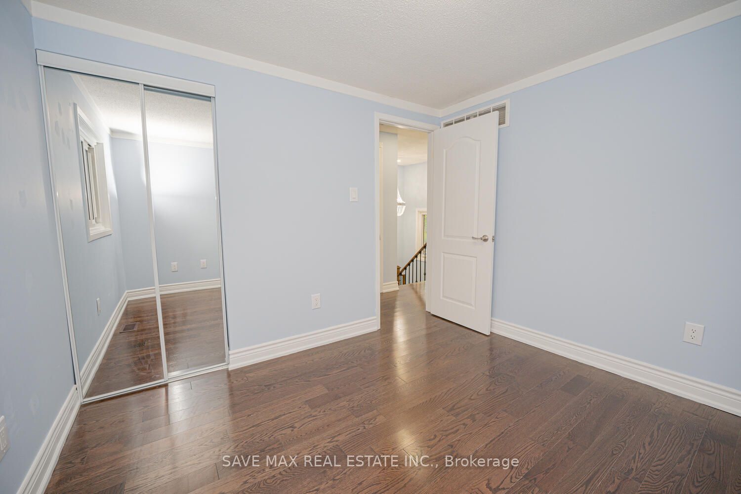 82 Chatfield Drive