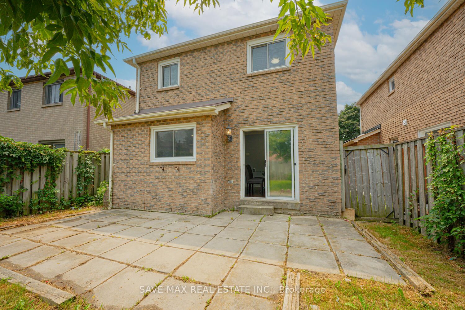 82 Chatfield Drive
