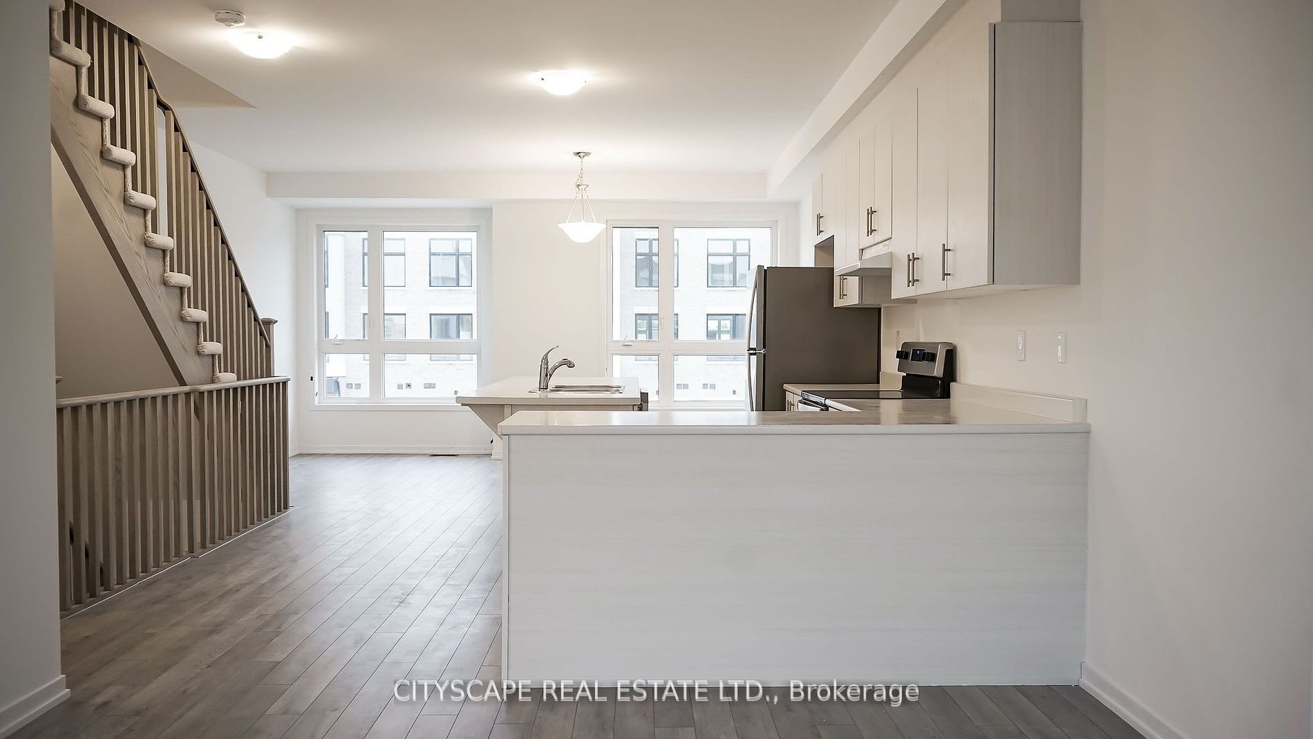 6 Pegler Street E