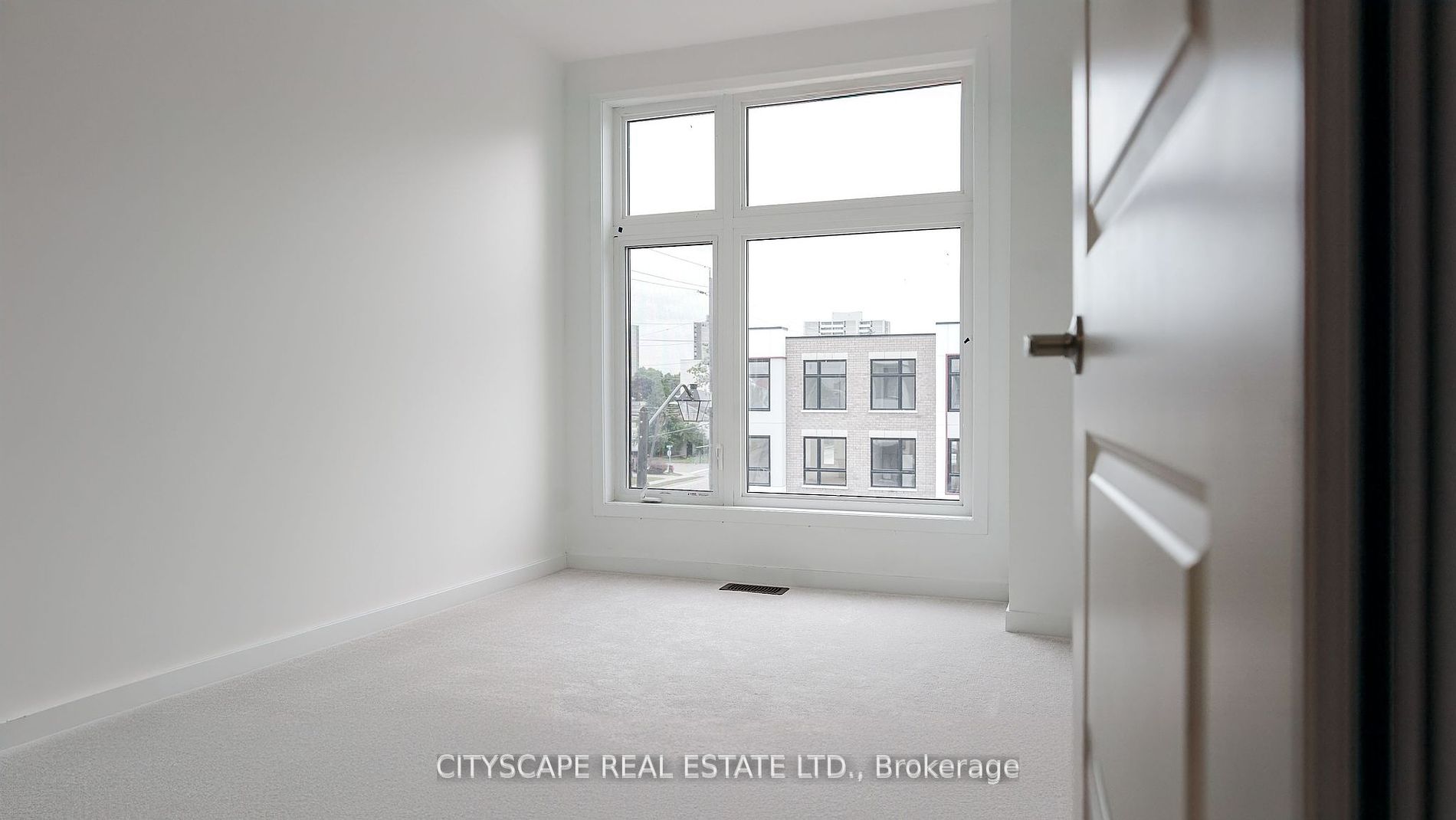 6 Pegler Street E