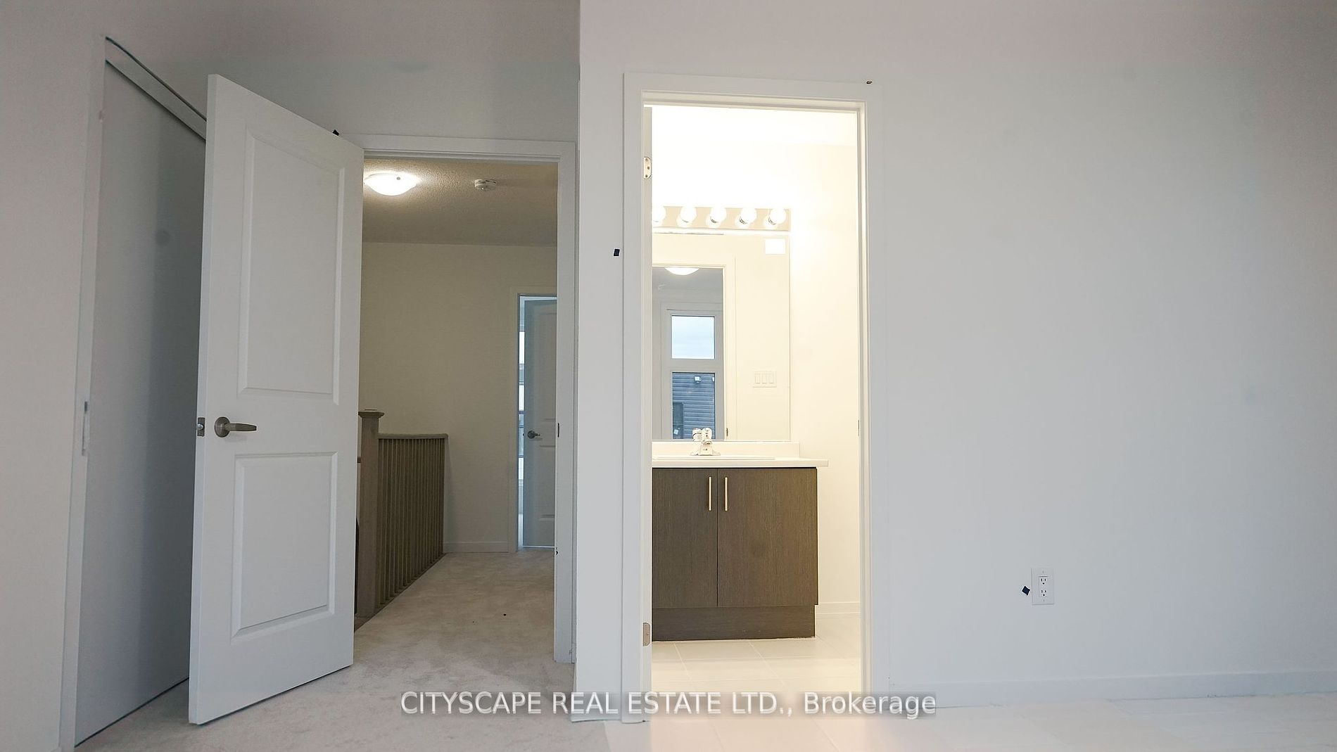 6 Pegler Street E