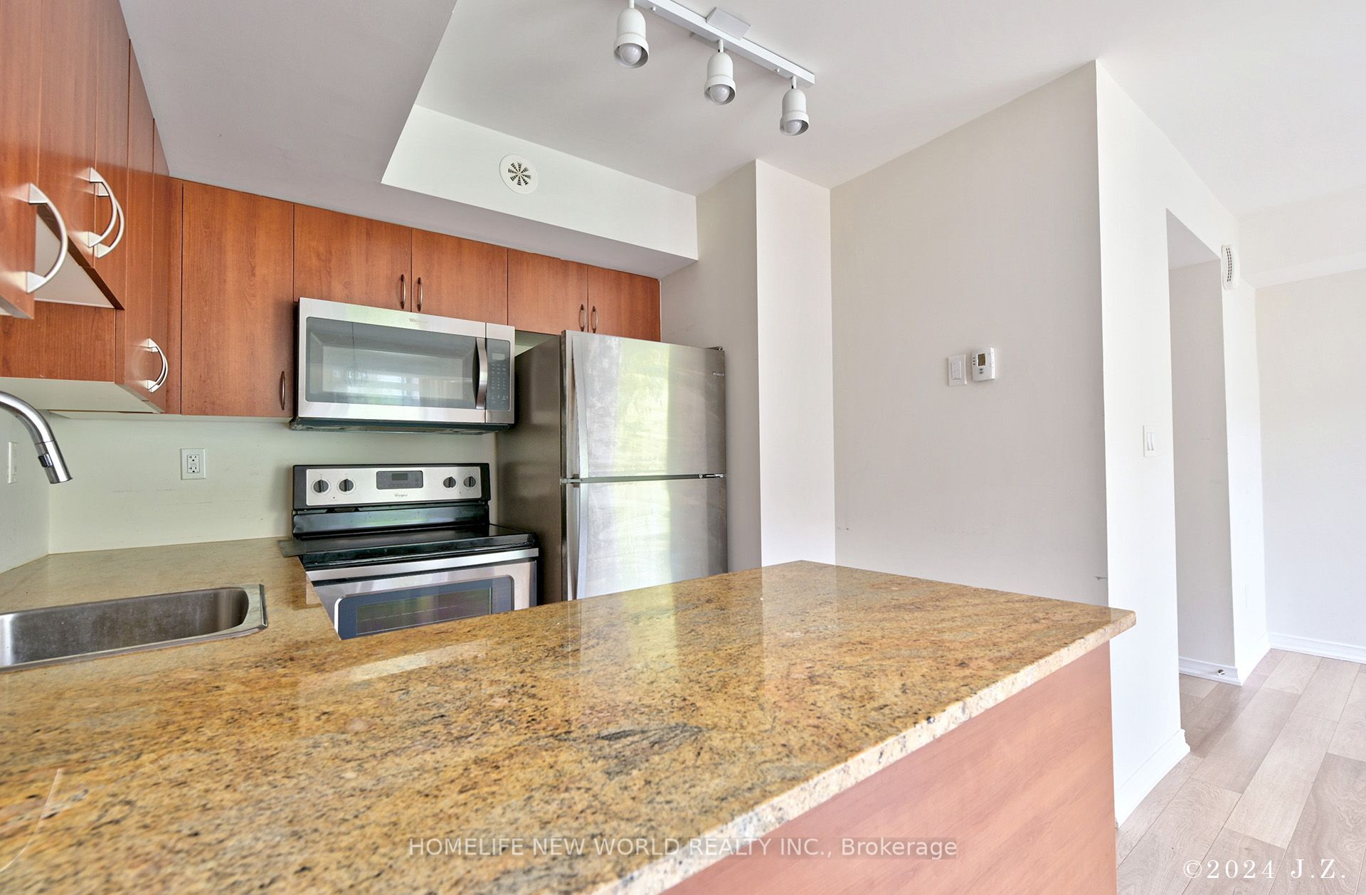 90 Orchid Place Drive #307