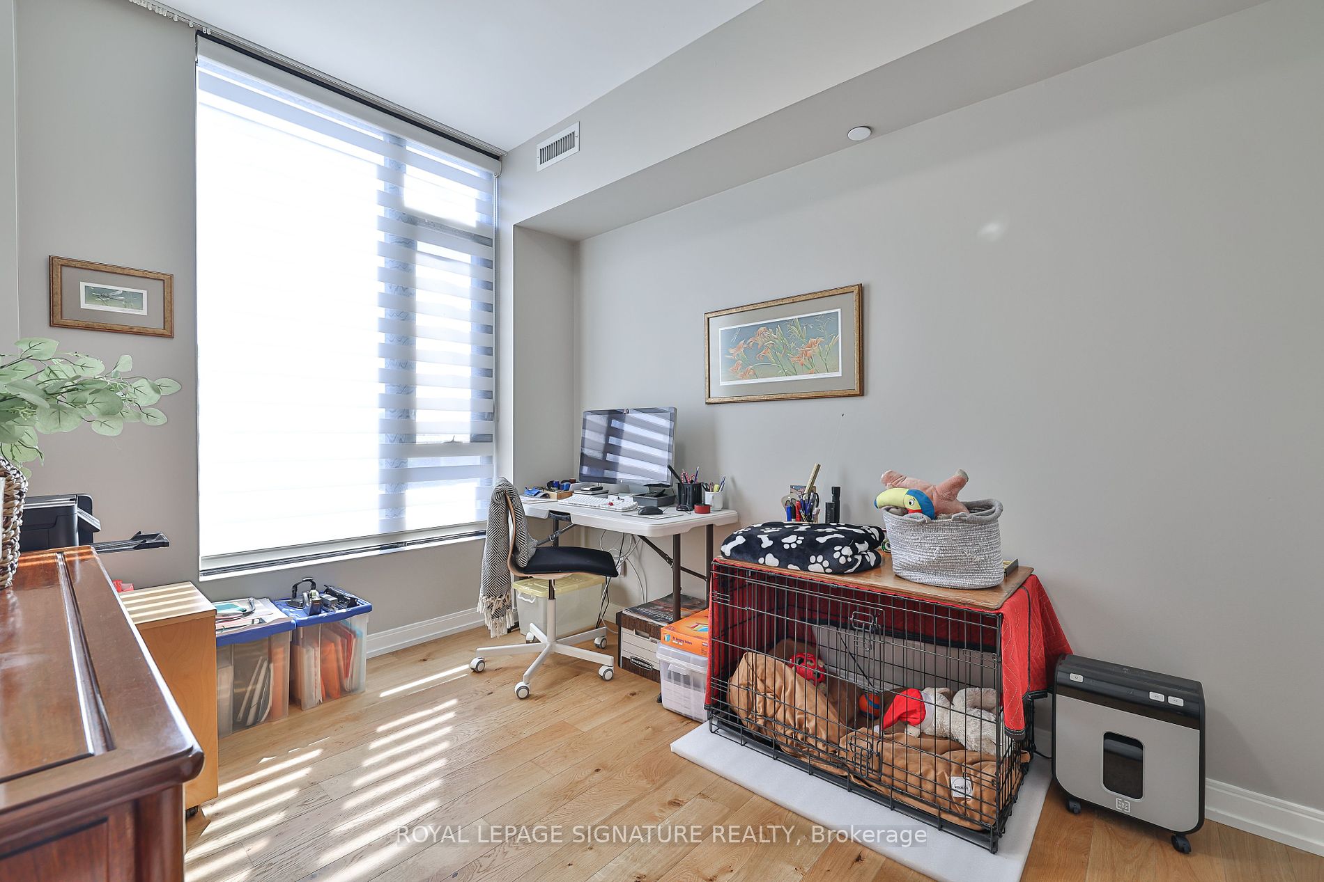 1100 Kingston Road, #216
