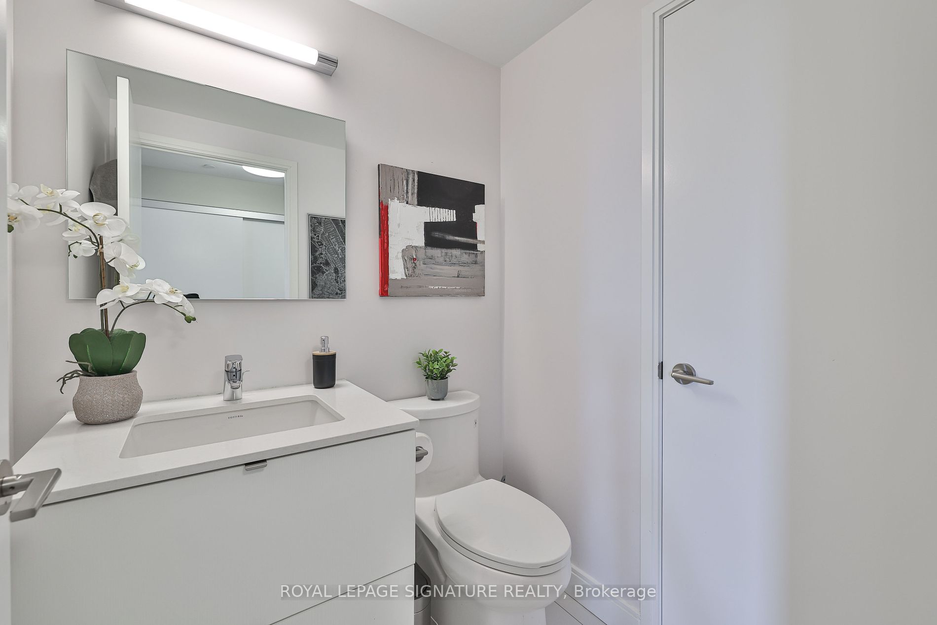 1100 Kingston Road, #216