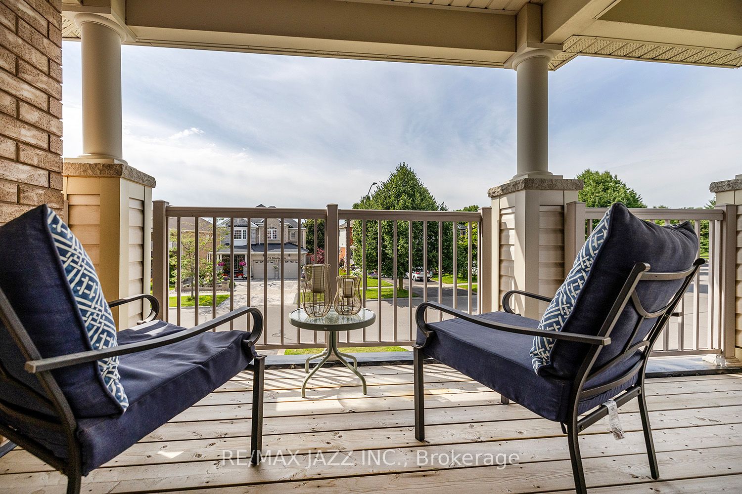 217 Glenabbey Drive