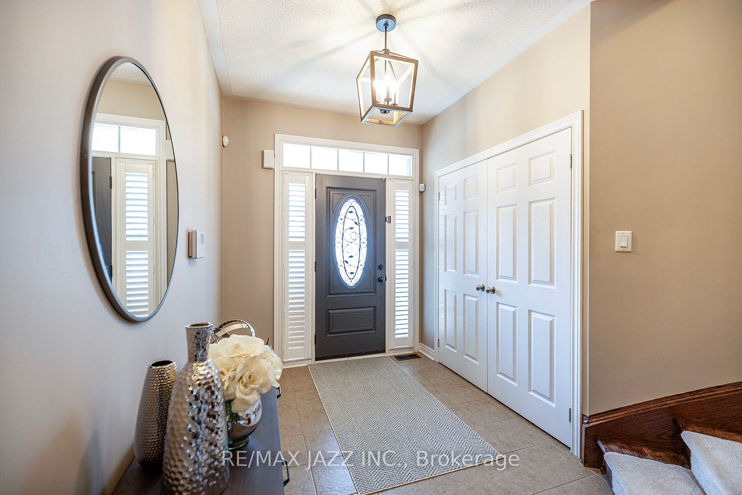 217 Glenabbey Drive