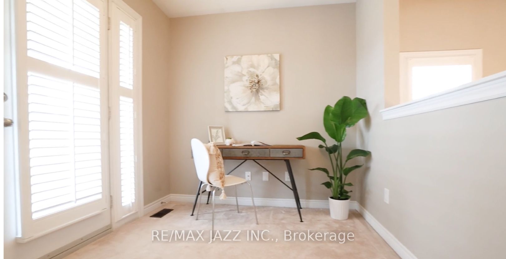 217 Glenabbey Drive
