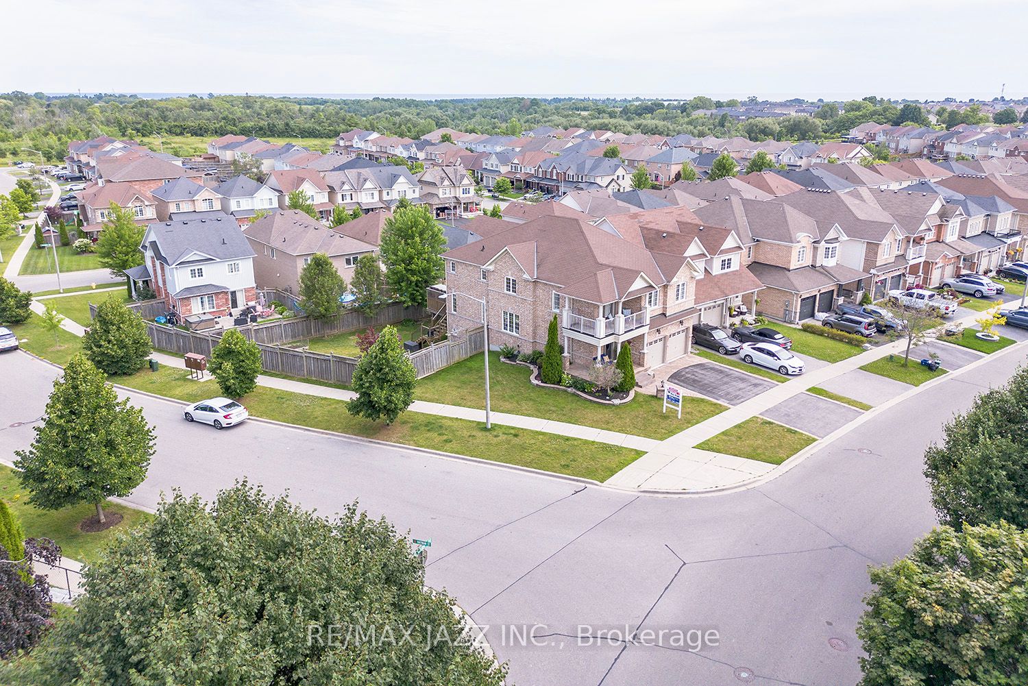 217 Glenabbey Drive