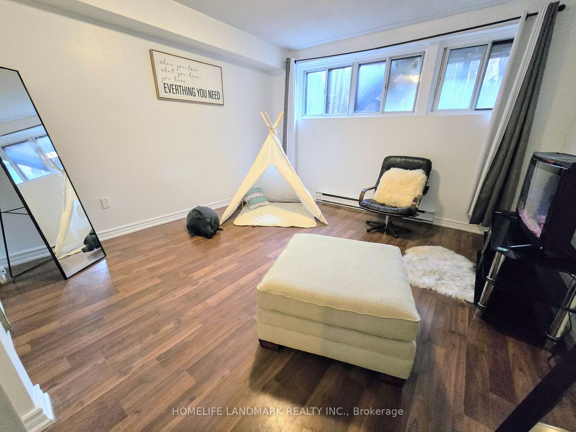 1209 Queen Street E, #82