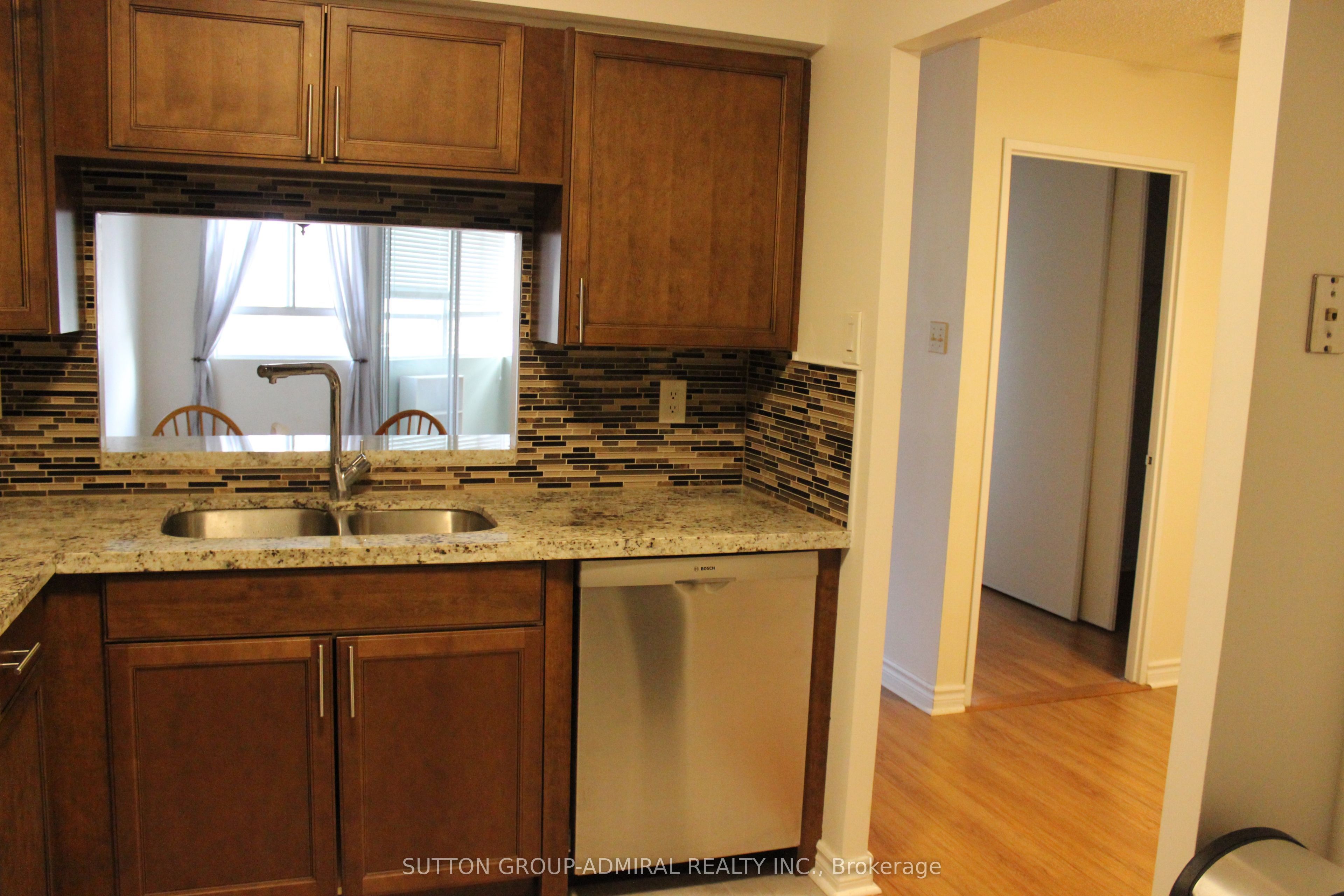 4 Park Vista, #412
