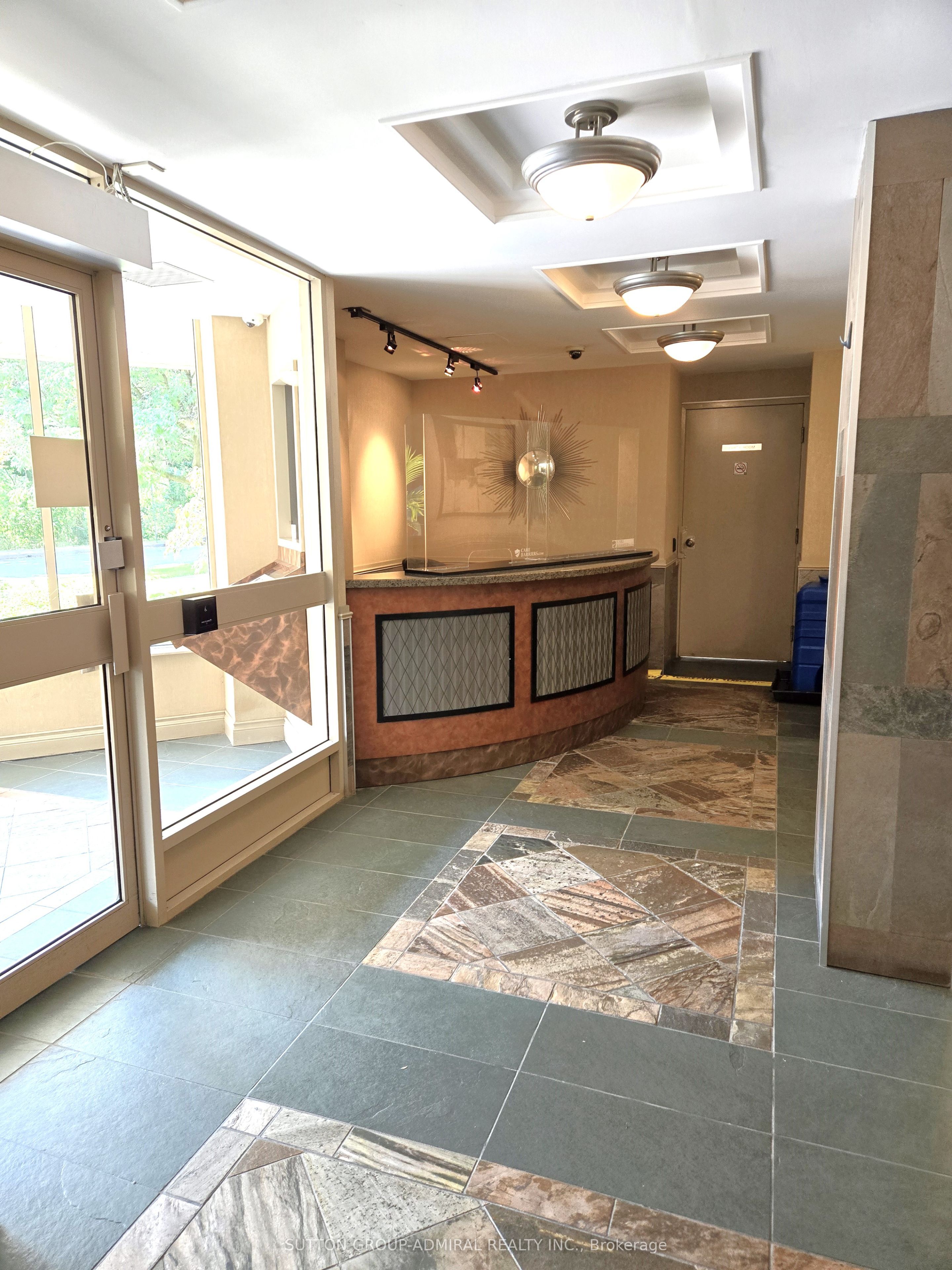4 Park Vista, #412