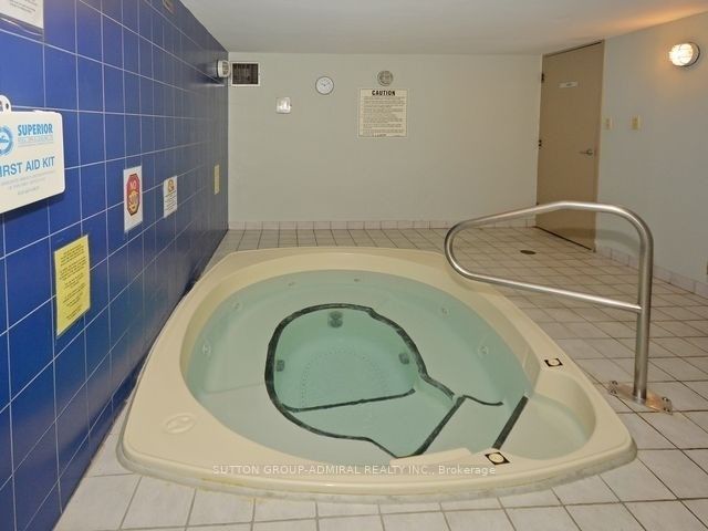 4 Park Vista, #412