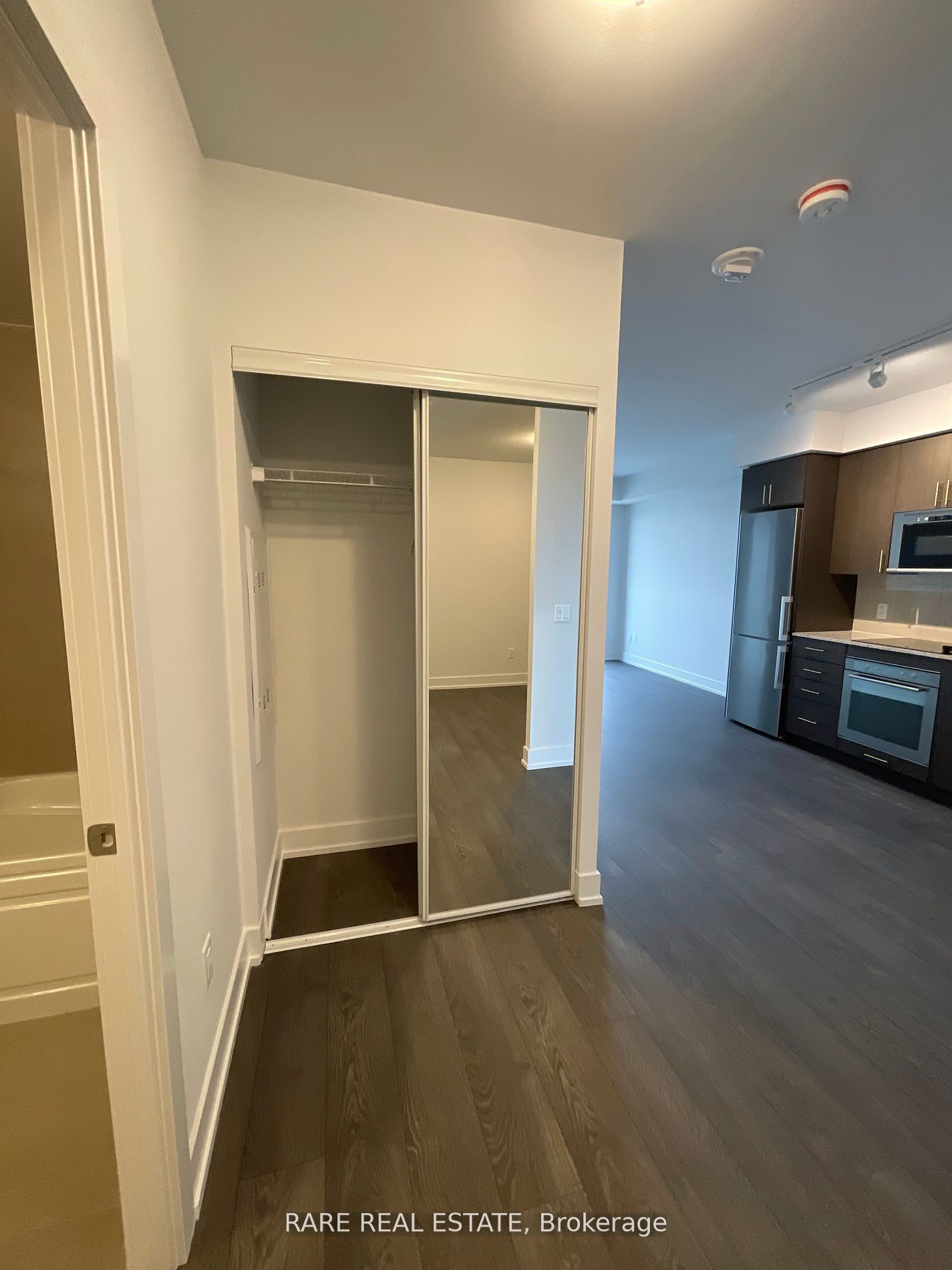 2550 Simcoe Street N, #2510