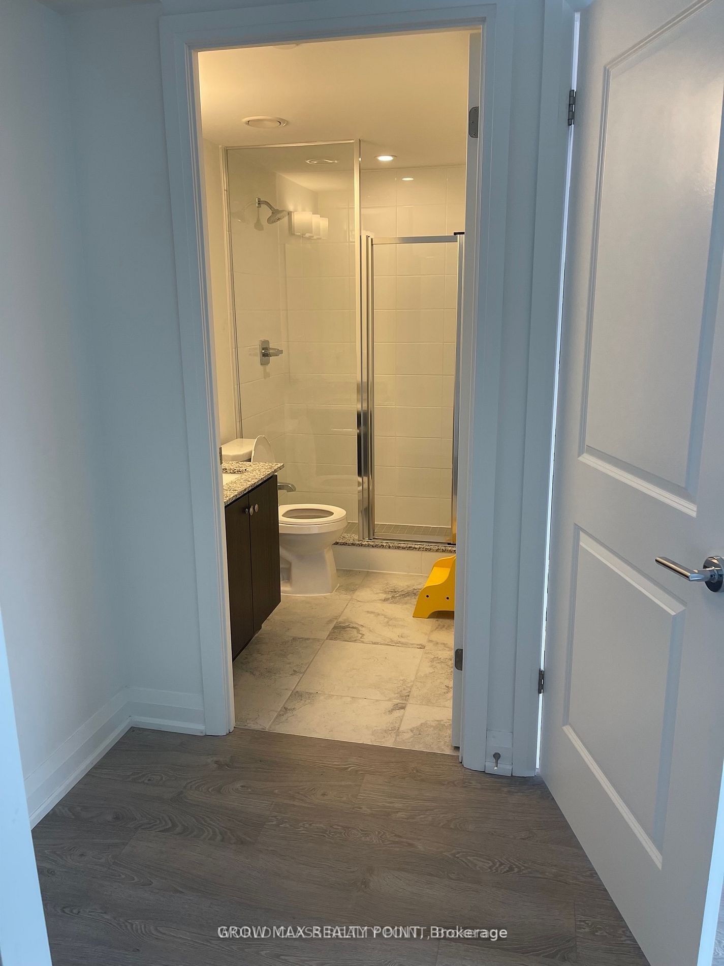 1400 Kingston Road #408