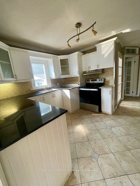 38 Fenwood Heights