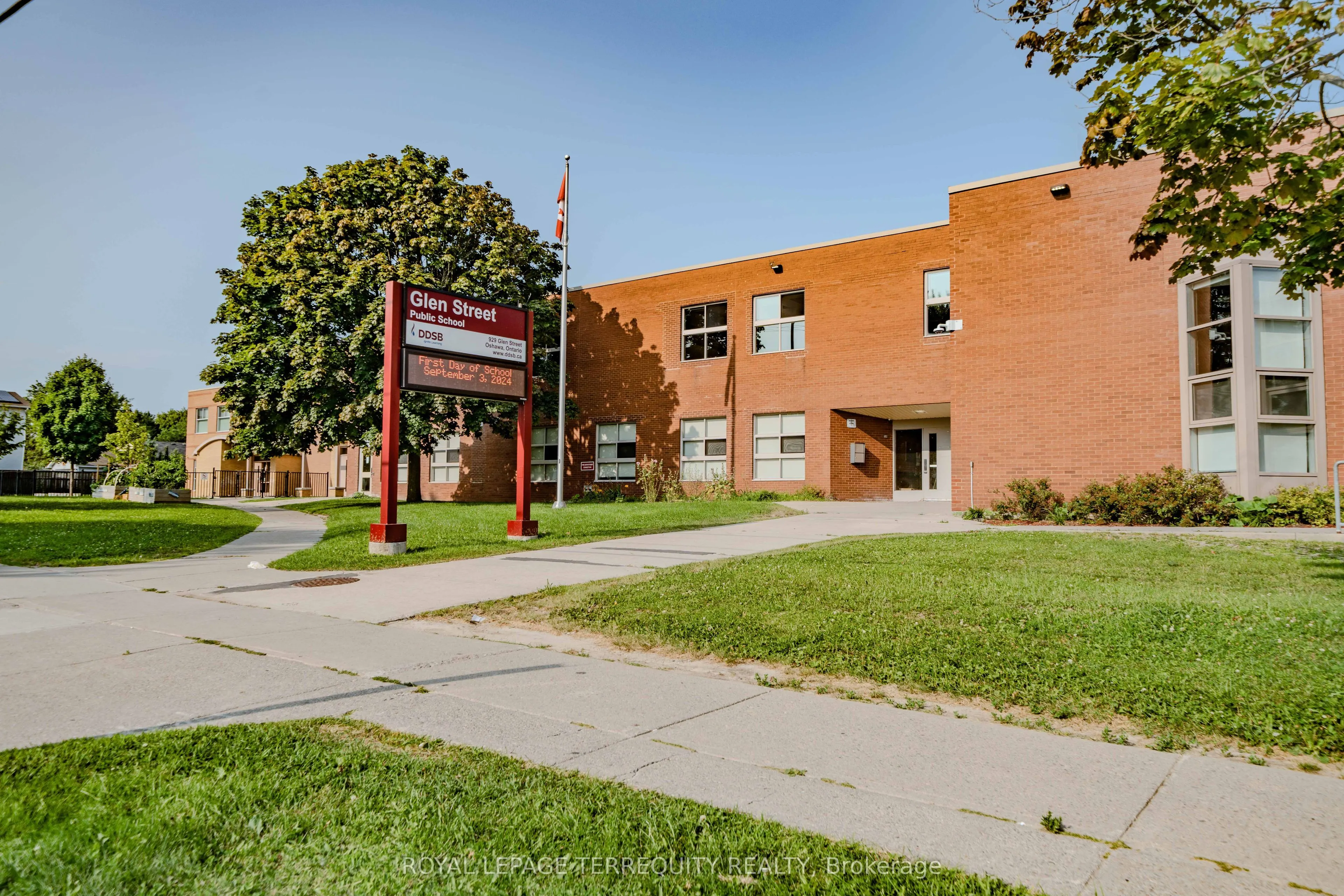 960 Glen Street, #56