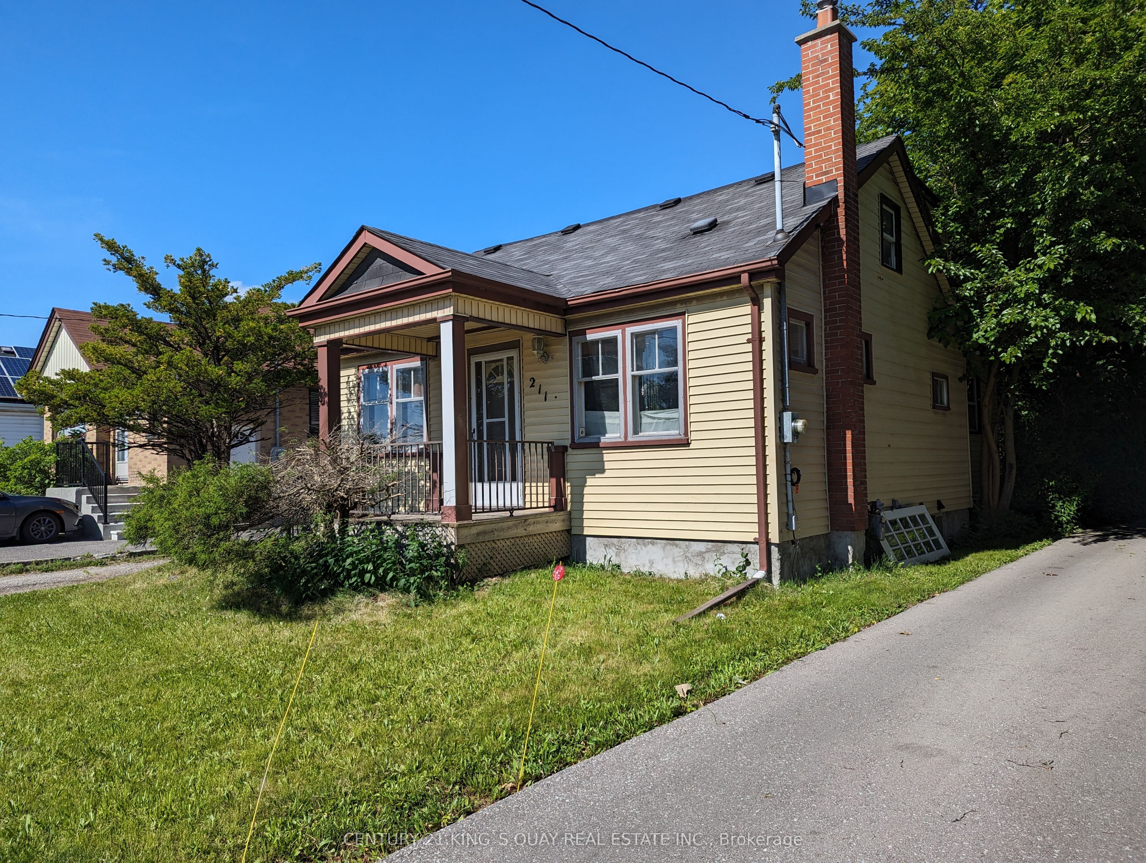 211 Park Road S