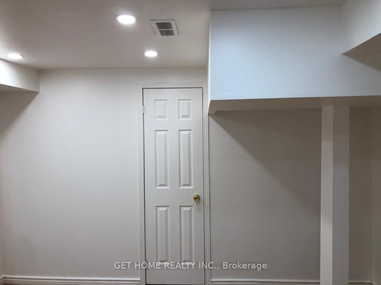 11 Grayson Crescent, #Bsmt