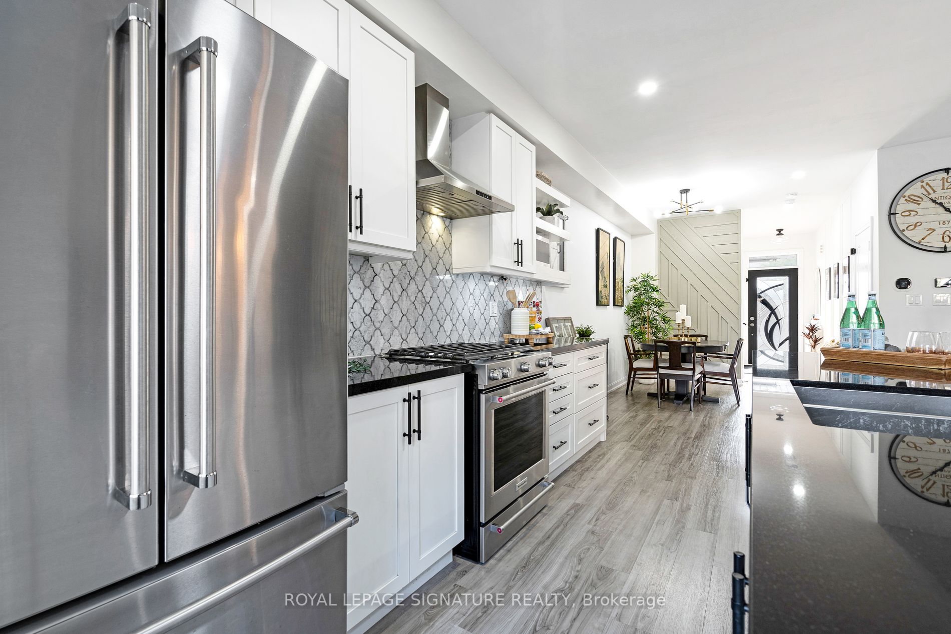 66 Longshore Way