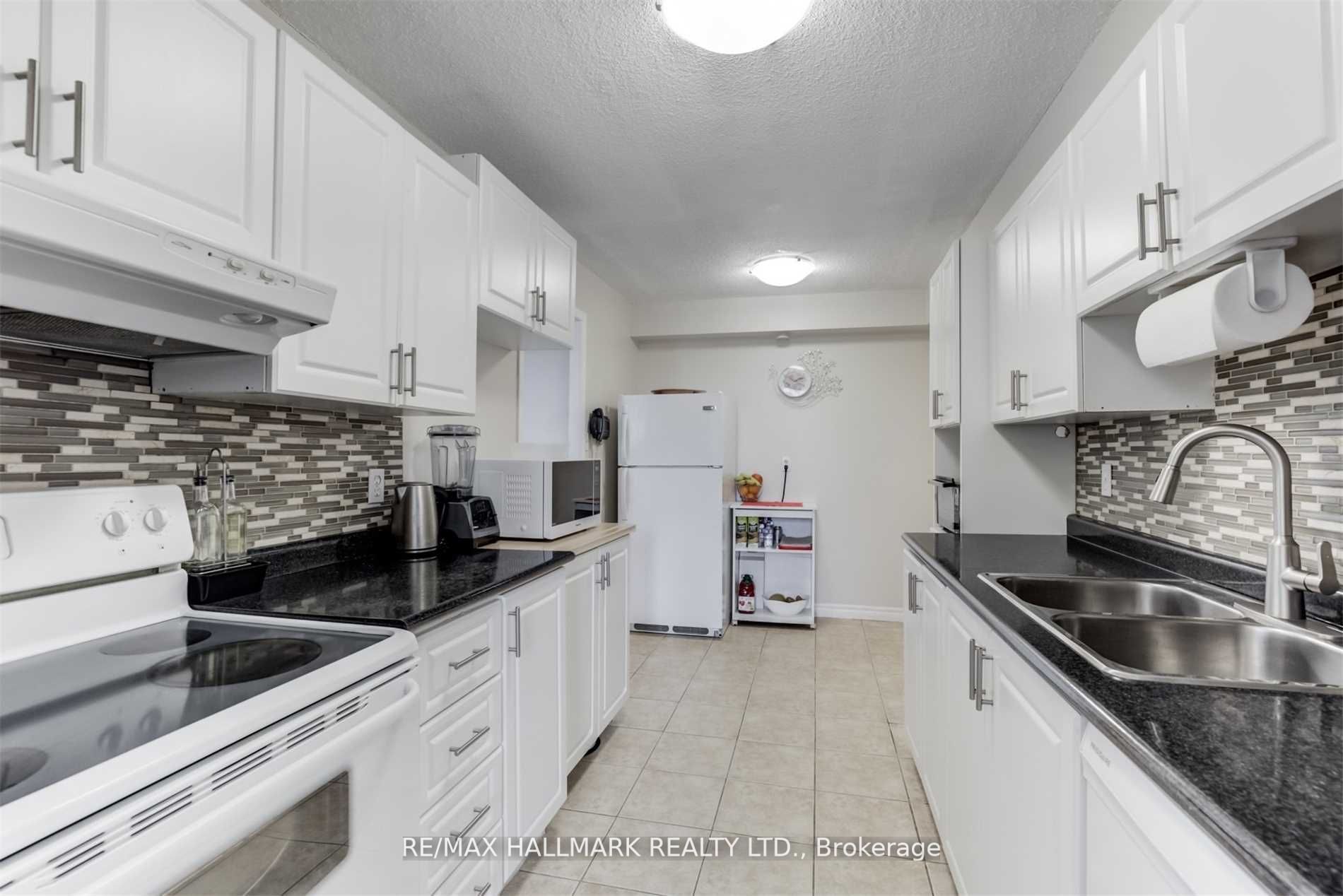 121 Trudelle Street #405