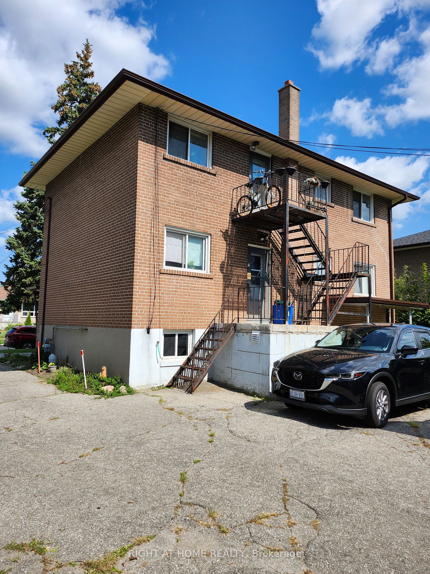 343 Frontenac Avenue