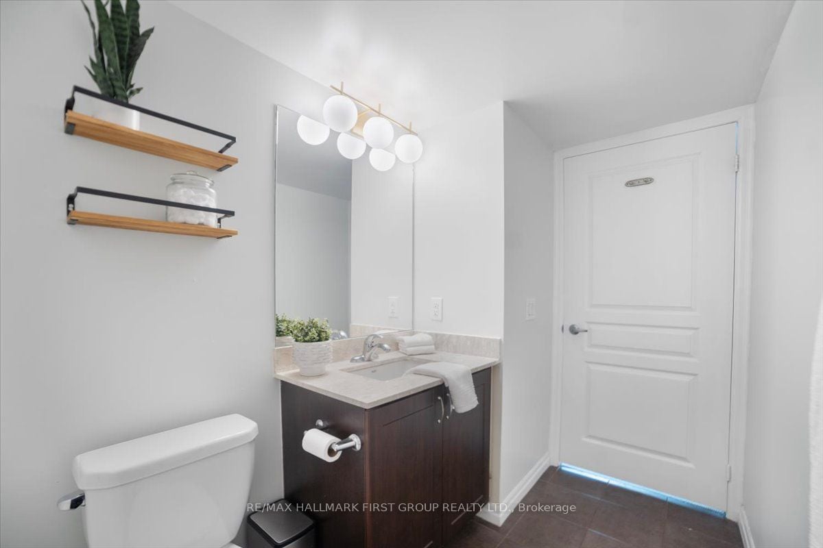 1600 Charles Street #401