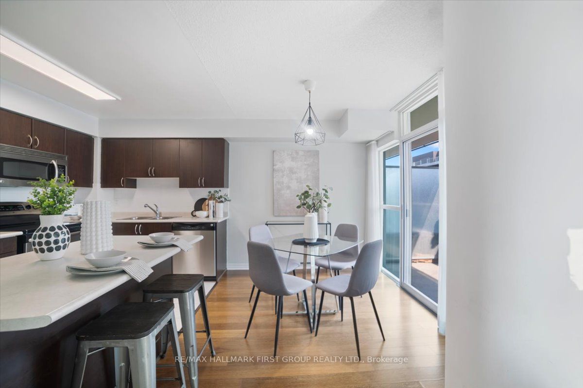 1600 Charles Street #401