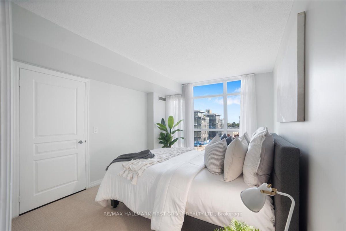 1600 Charles Street #401