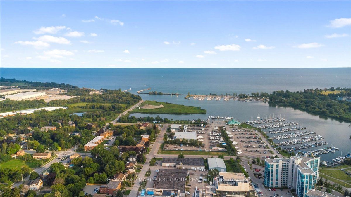 1600 Charles Street #401