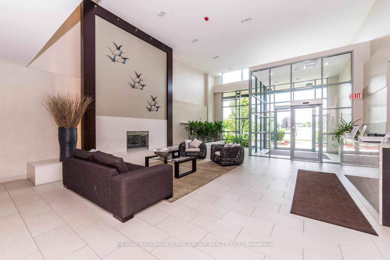 1600 Charles Street #401