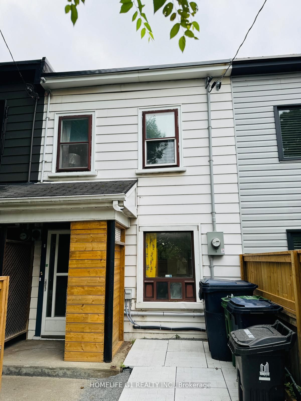 23 Myrtle Avenue