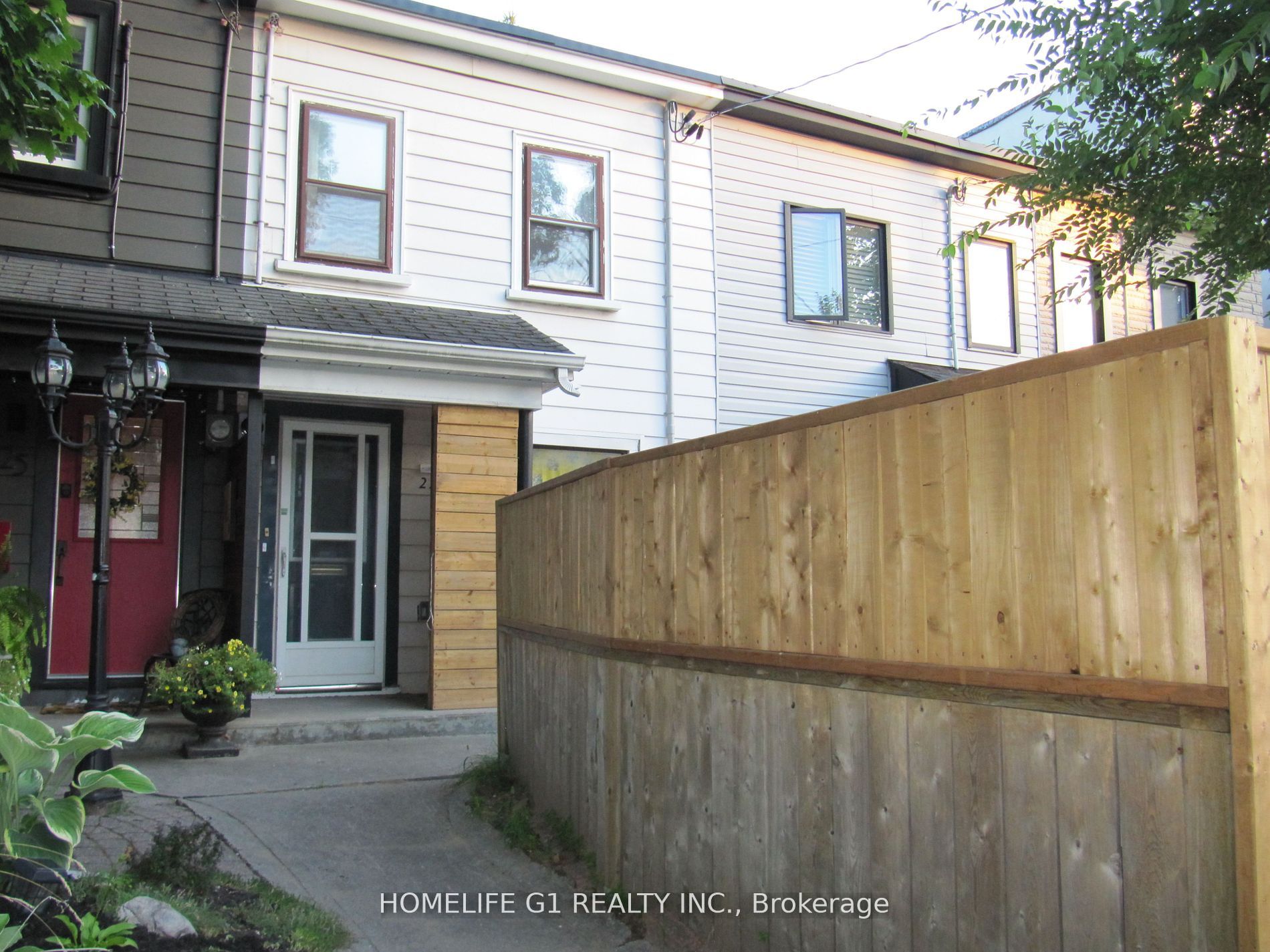 23 Myrtle Avenue