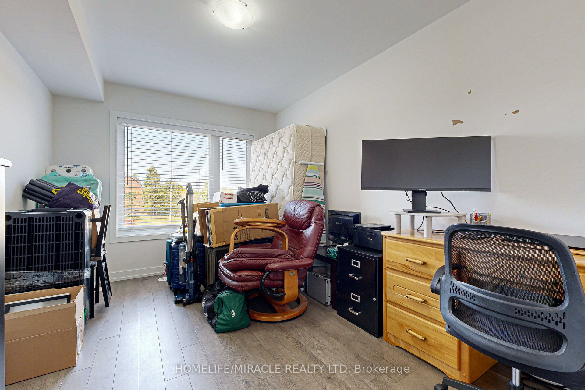 1555 Kingston Road, #212