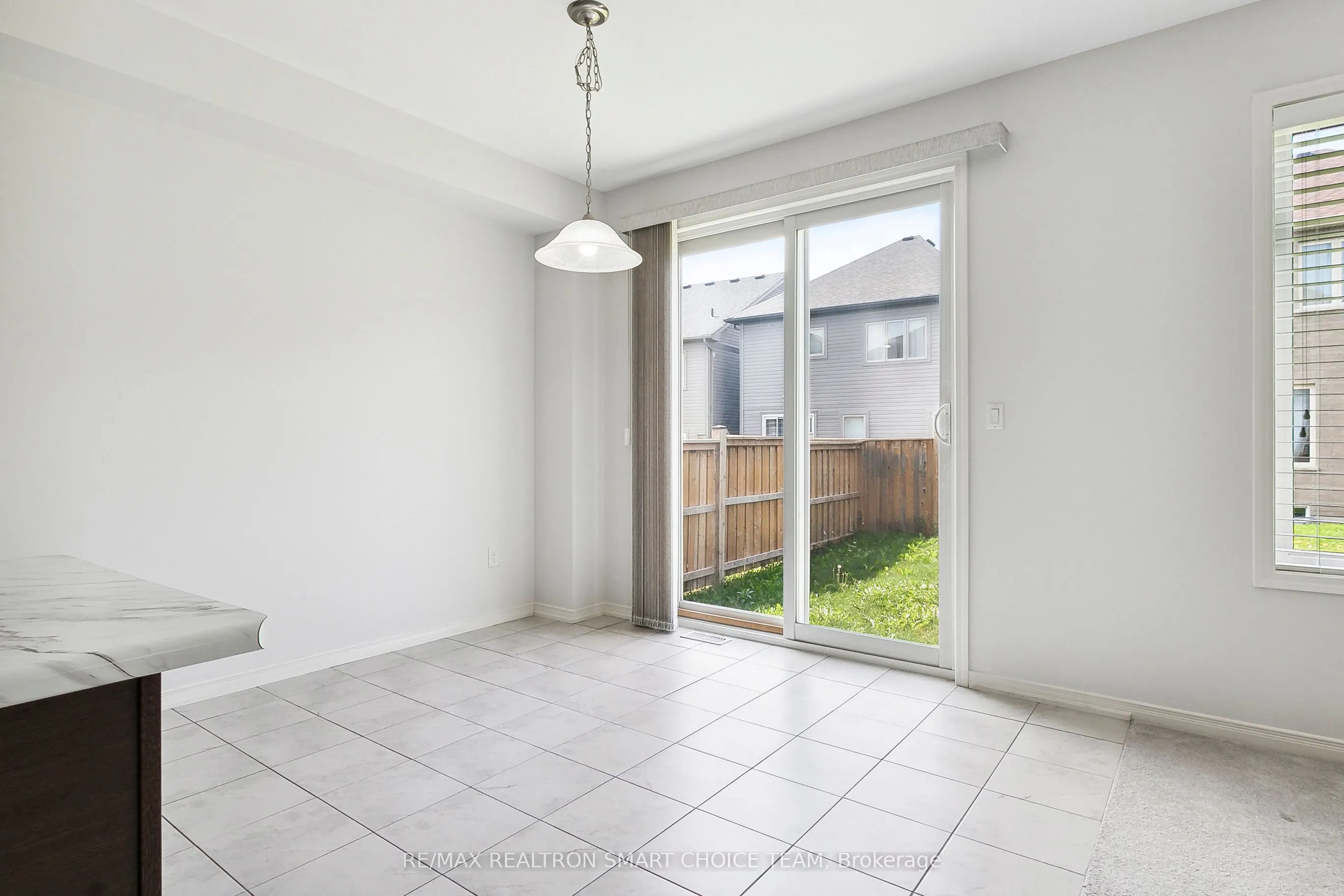 2544 Bandsman Crescent