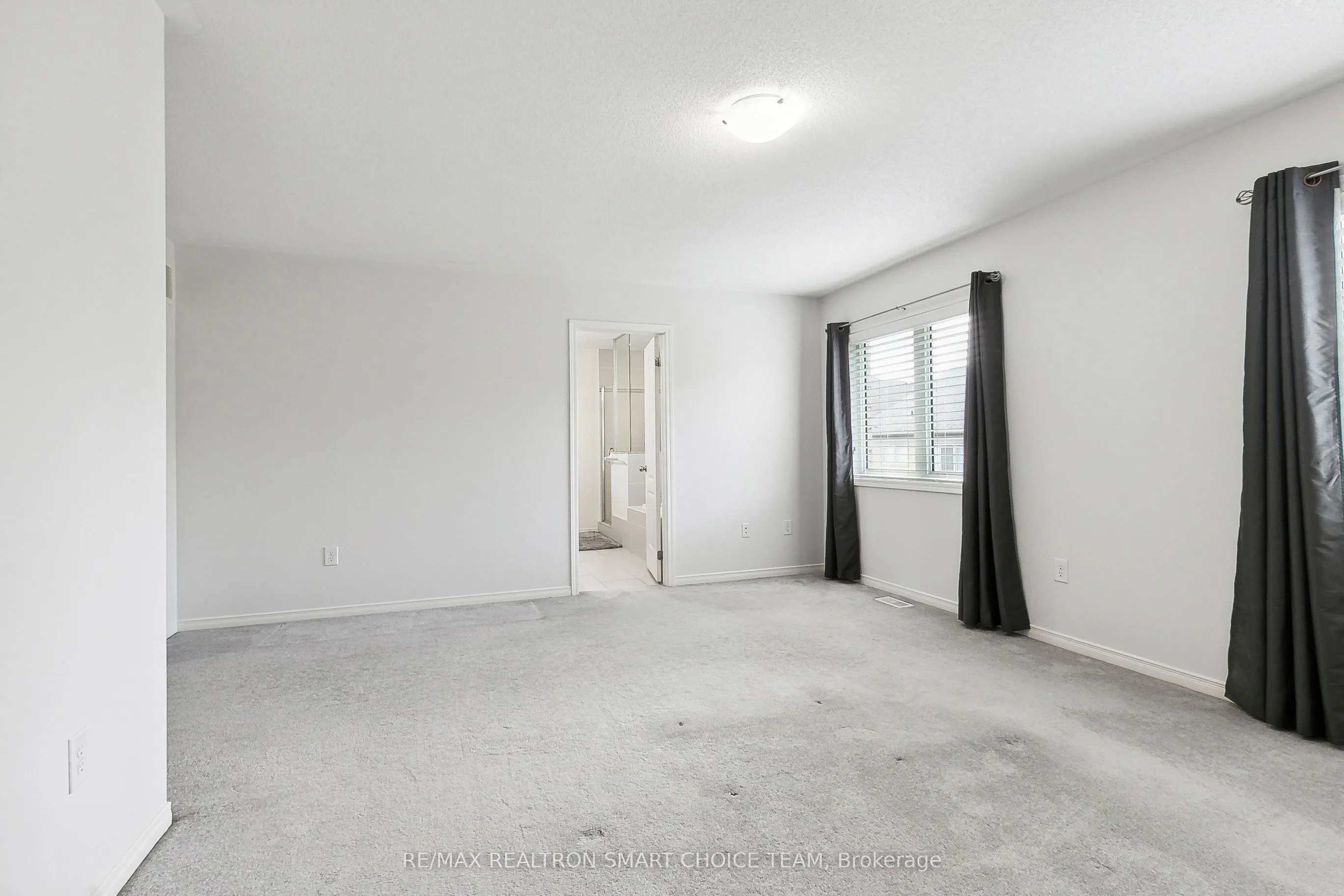2544 Bandsman Crescent