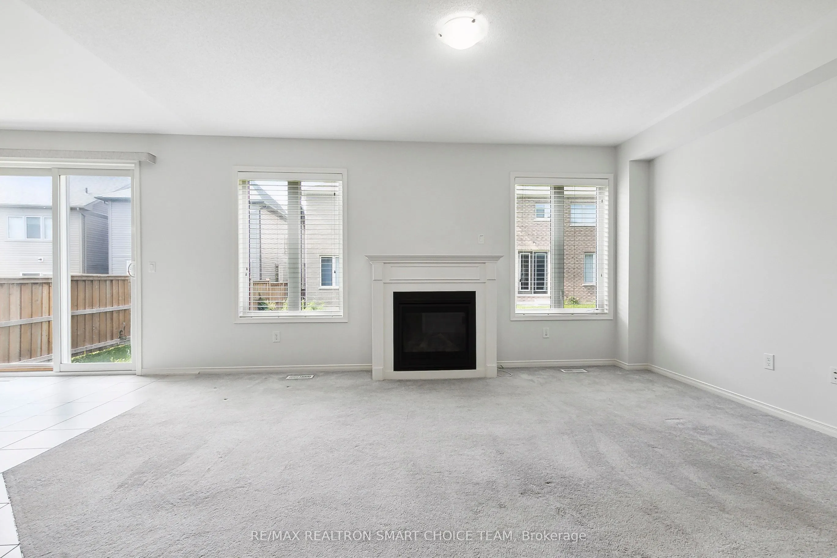 2544 Bandsman Crescent