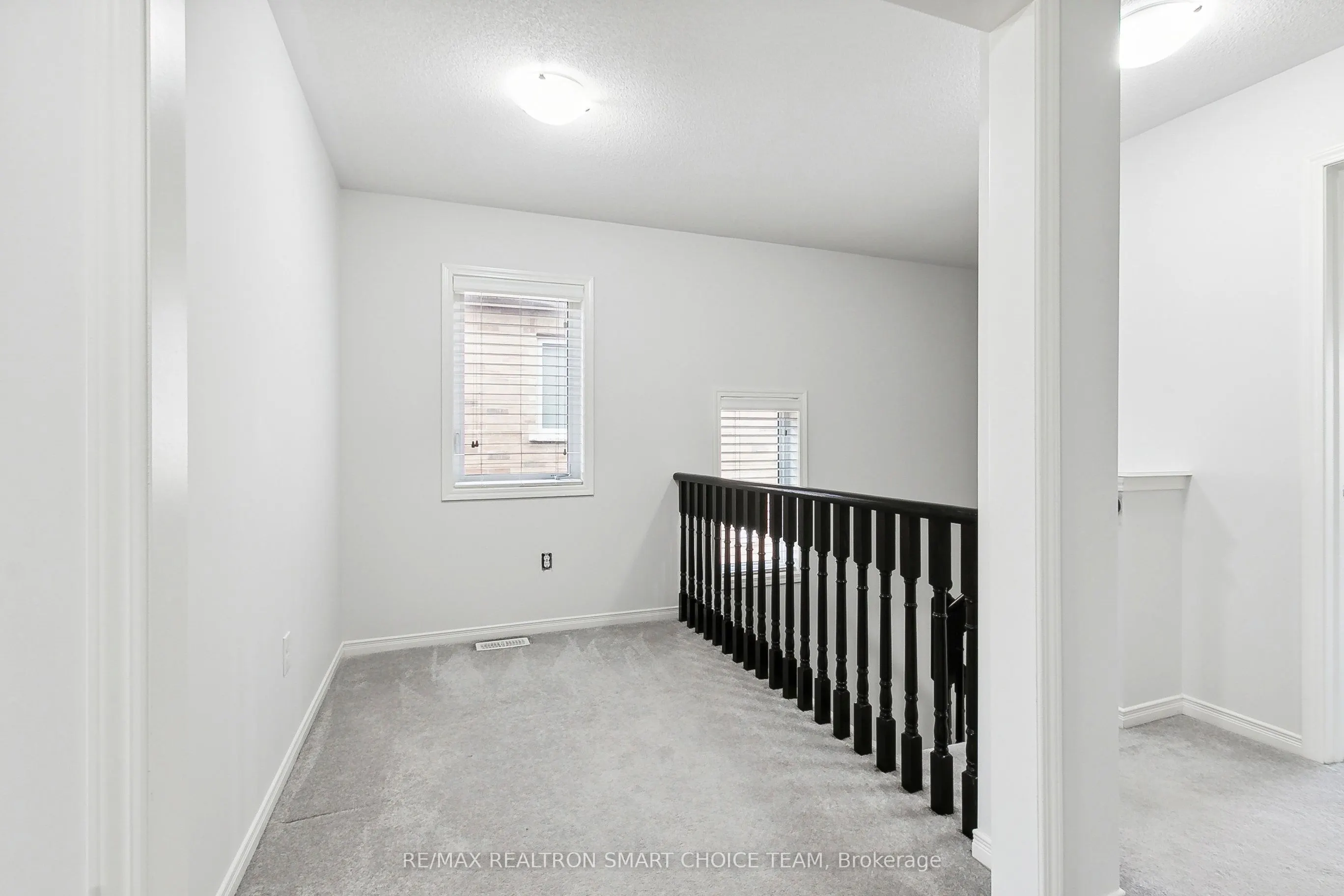 2544 Bandsman Crescent
