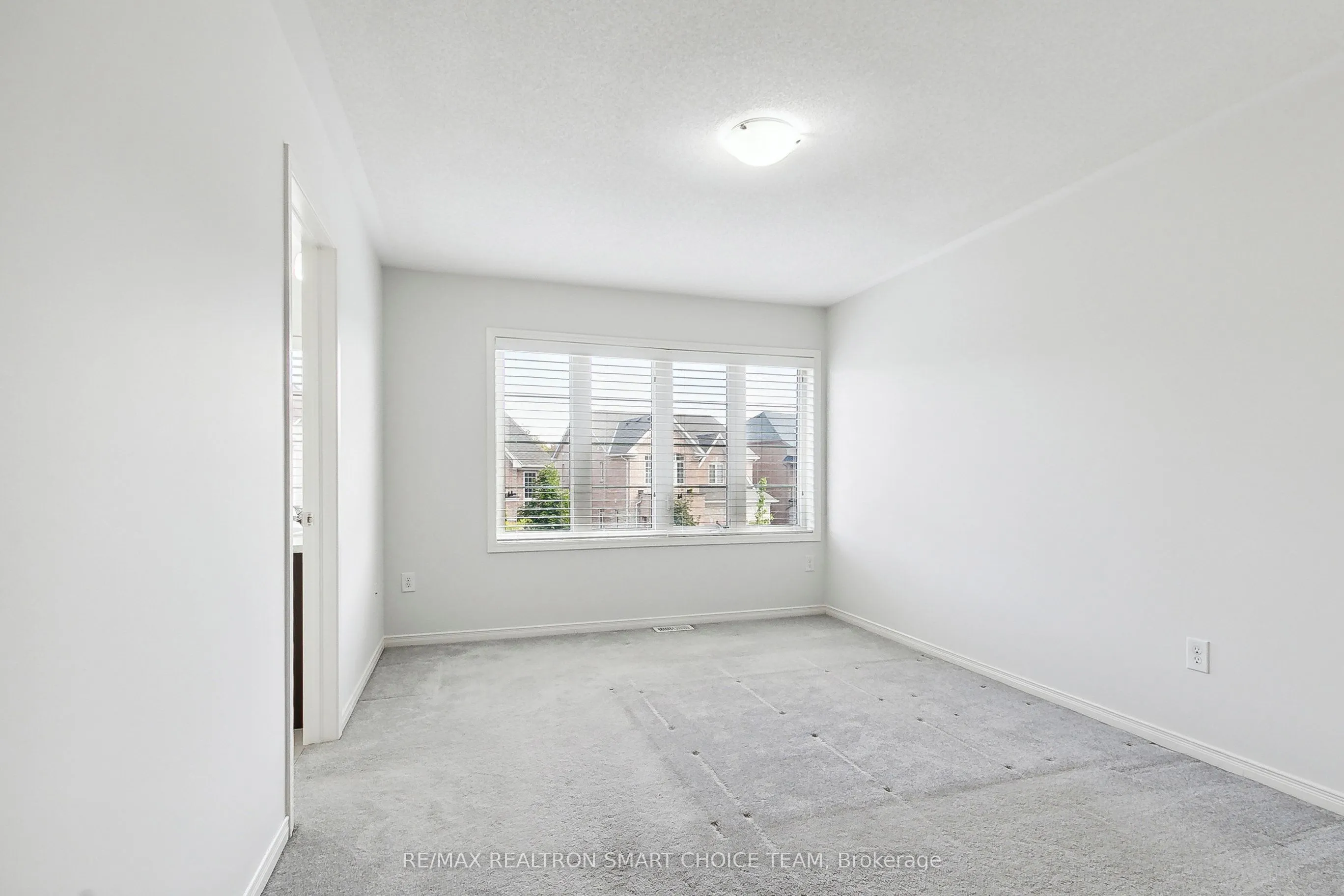 2544 Bandsman Crescent