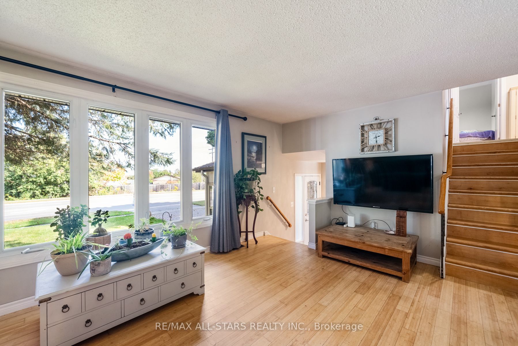 14800 Simcoe Street
