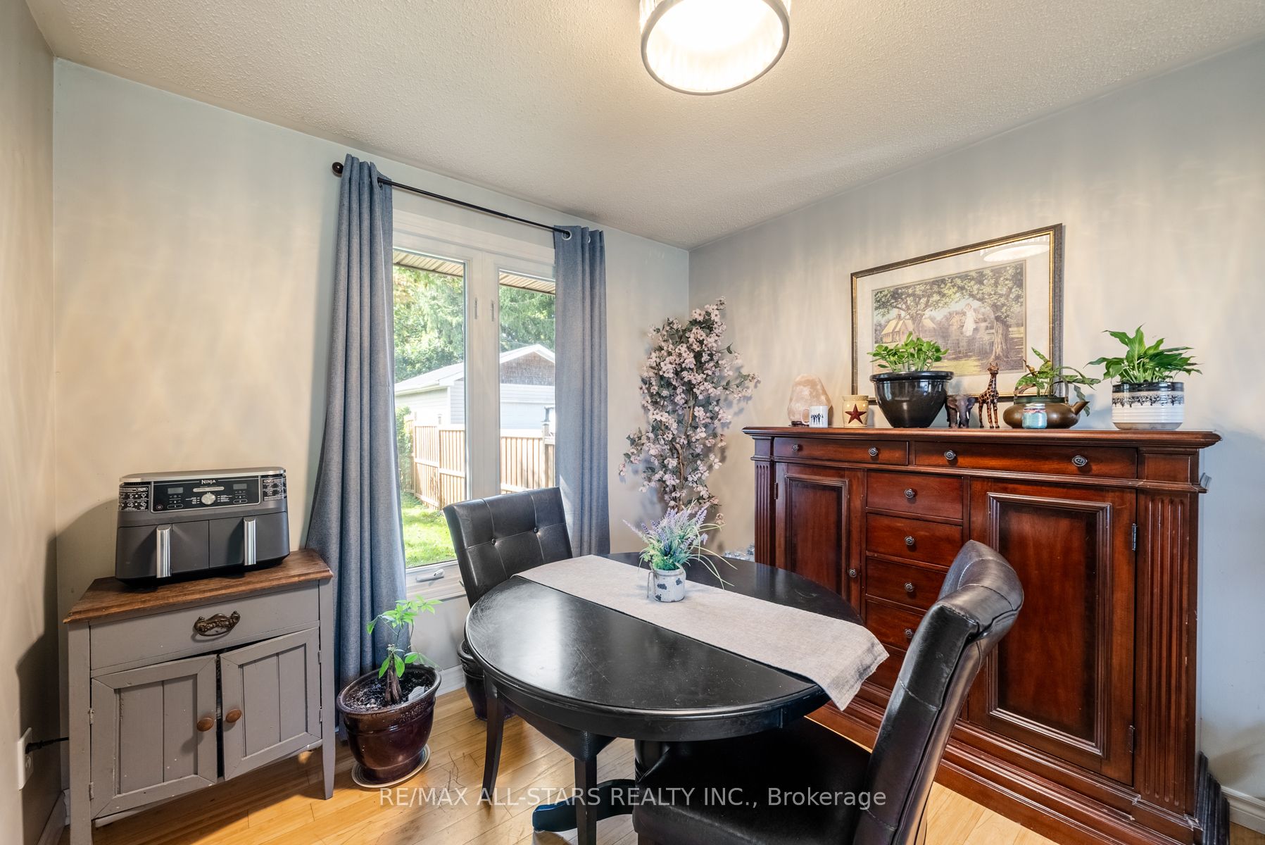 14800 Simcoe Street