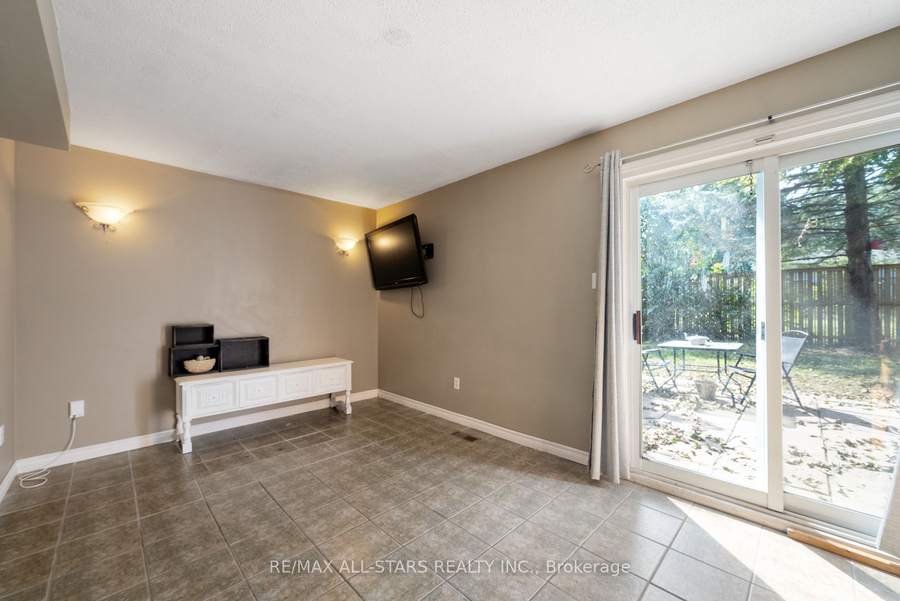 14800 Simcoe Street