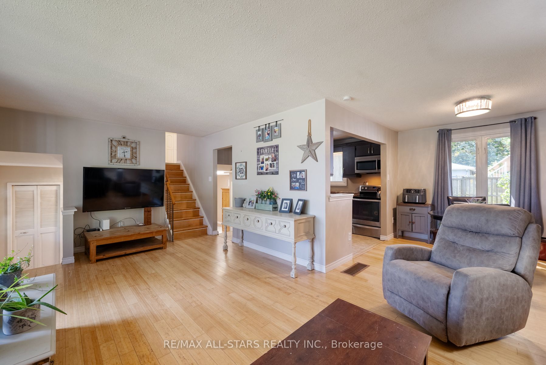 14800 Simcoe Street